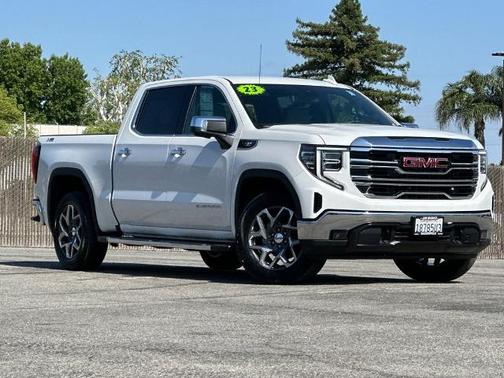 White Frost 2023 GMC Sierra 1500 SLT