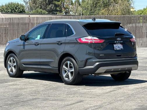 LITHIUM GRAY 2021 Ford Edge SEL