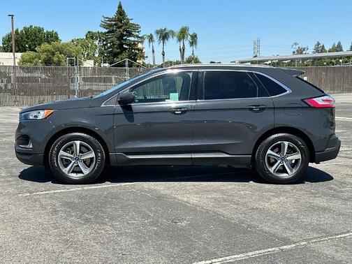 LITHIUM GRAY 2021 Ford Edge SEL