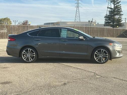 2019 Ford Fusion TITANIUM