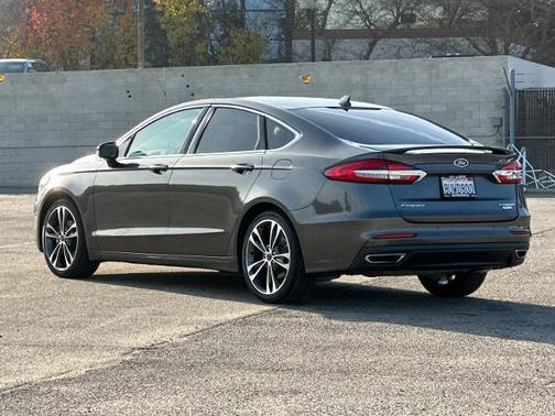 2019 Ford Fusion TITANIUM