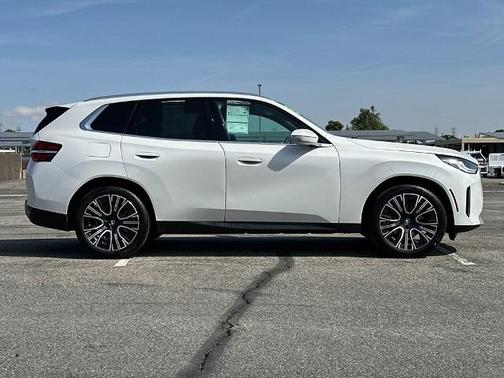 Mineral White 2025 BMW X3 30 XDRIVE