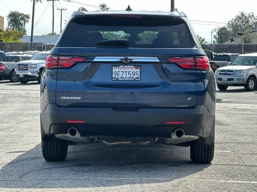 Blue 2023 Chevrolet Traverse LT CLOTH