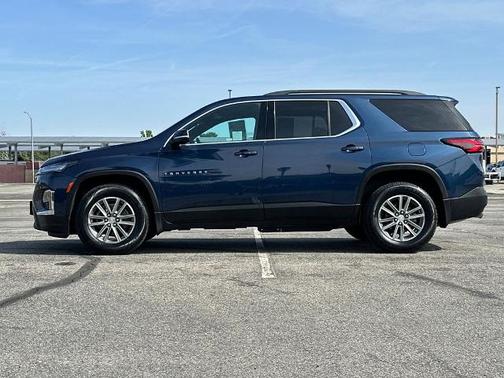 Blue 2023 Chevrolet Traverse LT CLOTH