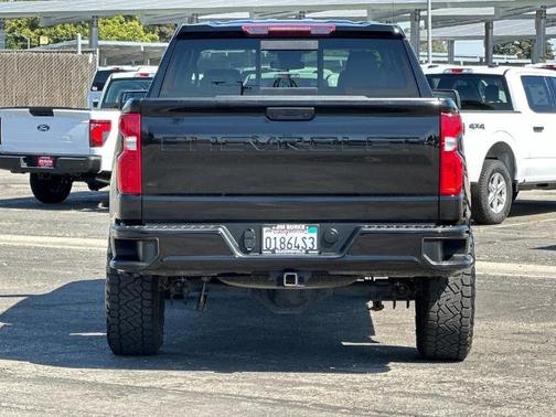 Black 2022 Chevrolet Silverado 1500 RST