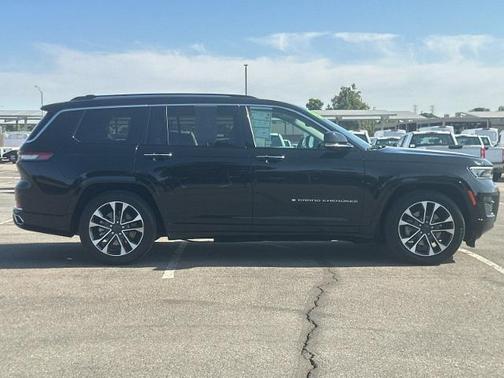 2021 Jeep Grand Cherokee OVERLAND