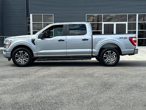 ICONIC SILVER METALLIC 2022 Ford F-150