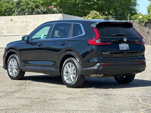 Crystal Black 2025 Honda CR-V EX