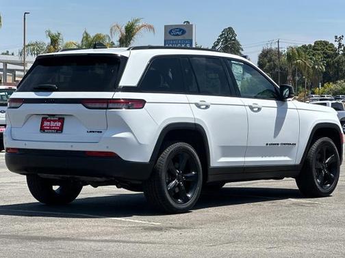 2022 Jeep Grand Cherokee LIMITED