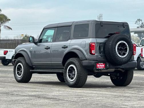 2022 Ford Bronco 