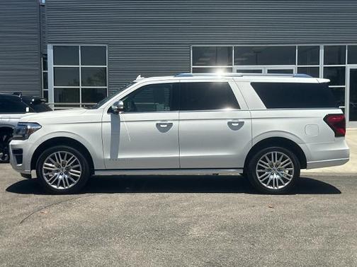 2022 Ford Expedition PLATINUM