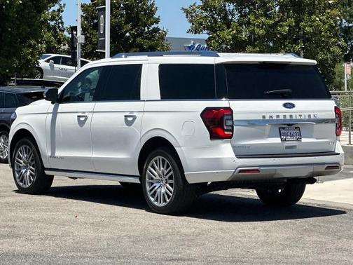 2022 Ford Expedition PLATINUM