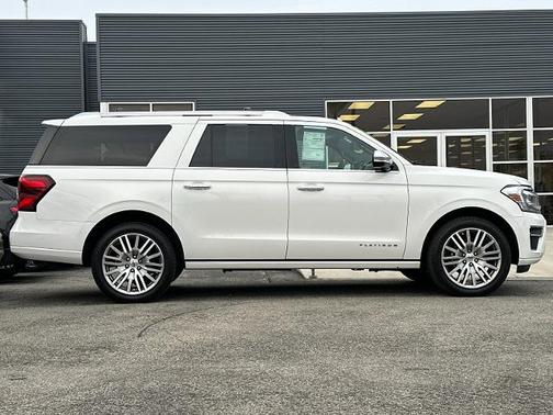 STAR WHITE MET TRI-COAT 2022 Ford Expedition PLATINUM