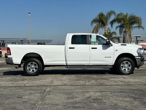 Bright White 2024 RAM 3500 BIG HORN