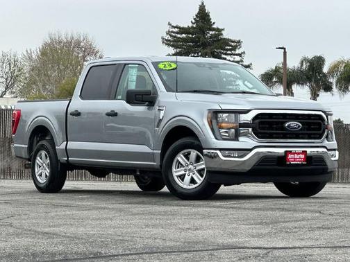 ICONIC SILVER METALLIC 2023 Ford F-150 XL