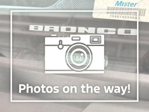 2022 Ford Bronco 