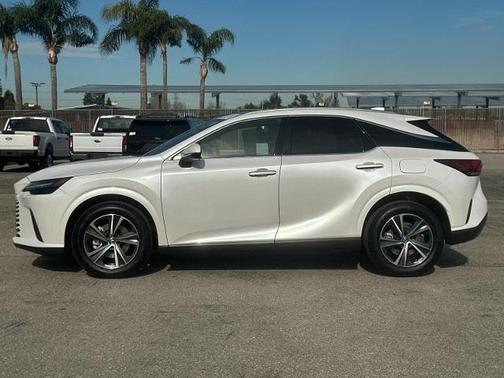 2023 Lexus RX 350h 