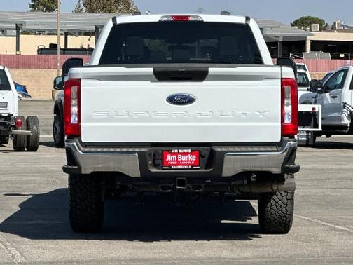 OXFORD WHITE 2025 Ford F-250