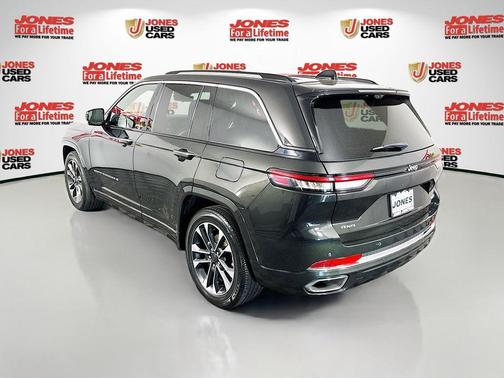 Rocky Mountain Pearlcoat 2023 Jeep Grand Cherokee Overland