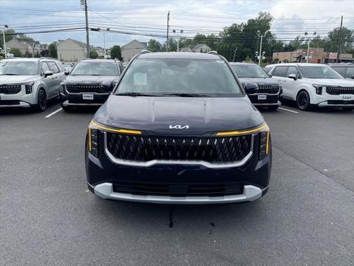 2025 Kia Carnival EX