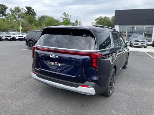 2025 Kia Carnival EX