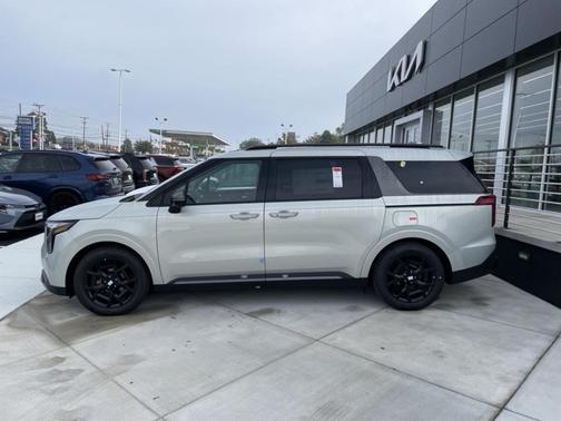 2026 Kia Carnival Hybrid SX