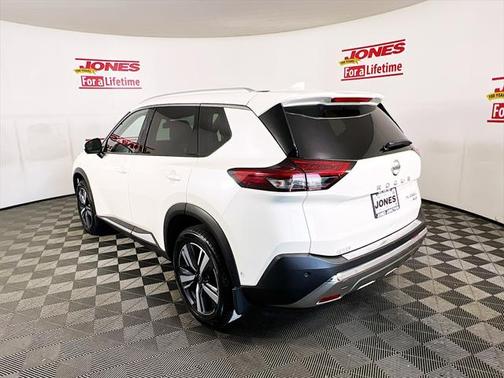 2021 Nissan Rogue Platinum