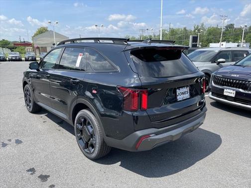 2025 Kia Sorento SX
