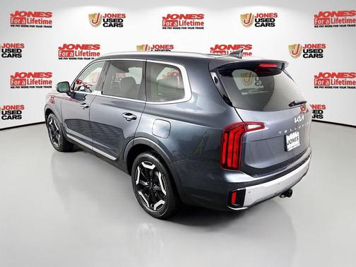 2023 Kia Telluride S