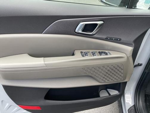 2025 Kia Carnival EX