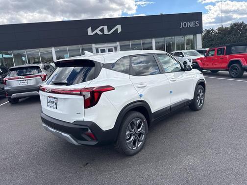 2026 Kia Seltos LX