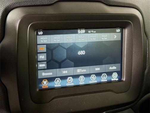 2020 Jeep Renegade Altitude