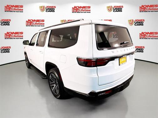 2024 Jeep Wagoneer L Series II 4x4