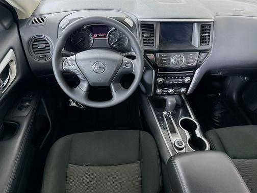 Brilliant Silver Metallic 2020 Nissan Pathfinder S 4WD