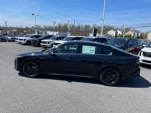 Aurora Black Pearl 2026 Kia K4 GT-Line Turbo