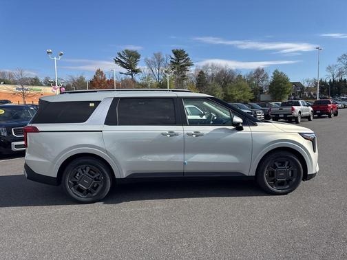 2026 Kia Carnival Hybrid EX