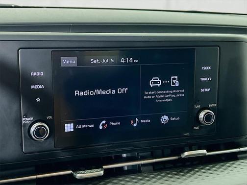 2023 Kia Carnival LX