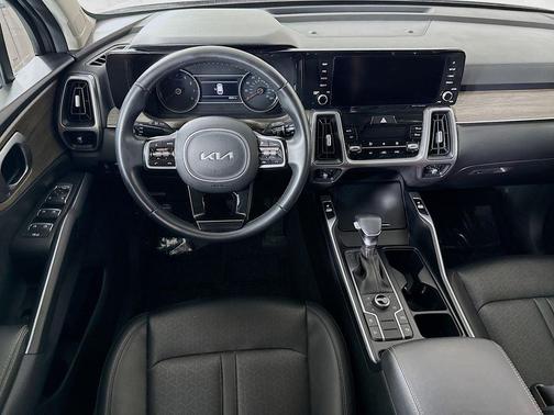 Wolf Gray 2022 Kia Sorento S