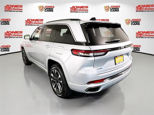 2023 Jeep Grand Cherokee 4xe Overland
