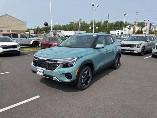 2025 Kia Seltos EX