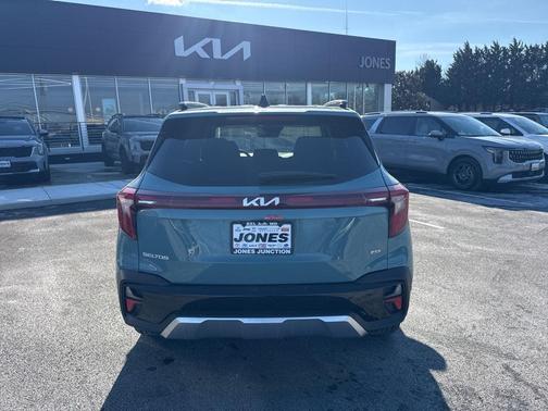 2026 Kia Seltos EX