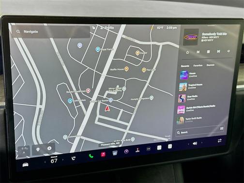 2022 Tesla Model S Base