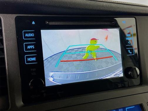 2016 Toyota Sienna SE
