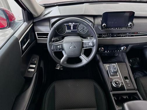 2022 Mitsubishi Outlander ES 2.5 S-AWC