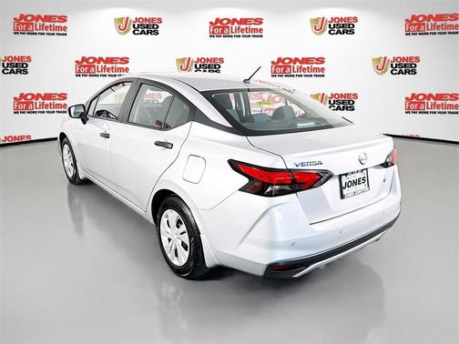 2024 Nissan Versa 1.6 S