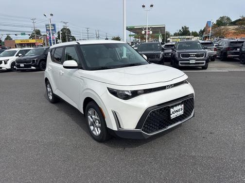 2025 Kia Soul LX
