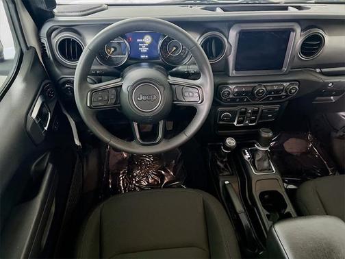 2023 Jeep Gladiator Sport S