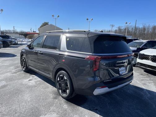 2026 Kia Carnival EX