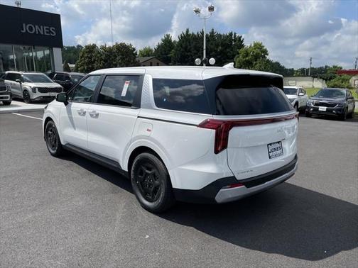 2025 Kia Carnival LXS