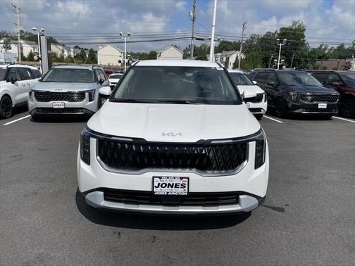 2025 Kia Carnival LXS